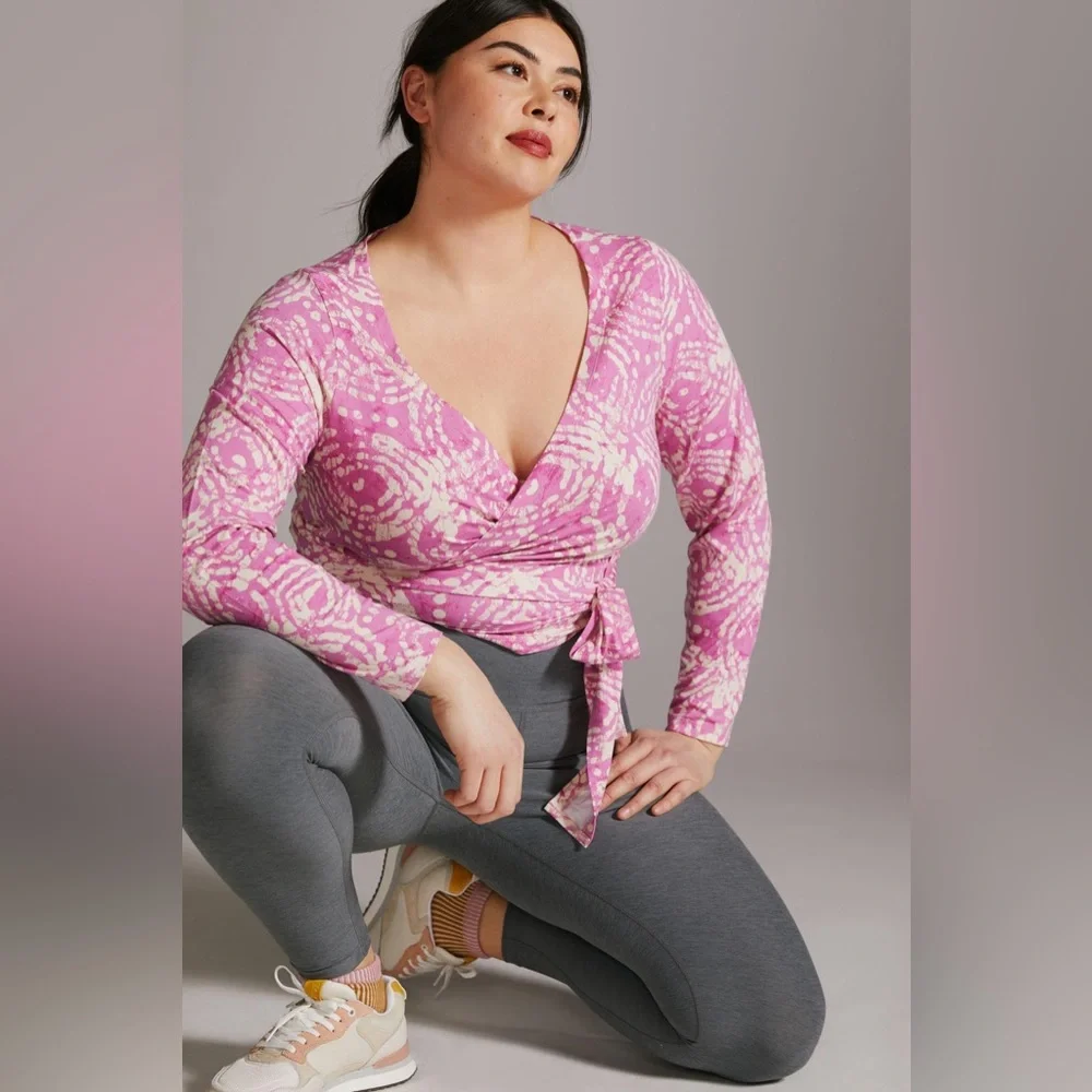 Daily Practice by Anthropologie Cropped Wrap Top in Hot Pink Print Size L - Picture 14 of 14